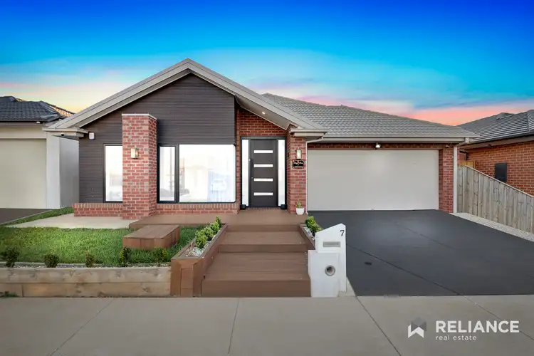 7 Puritan Street, Rockbank VIC 3335