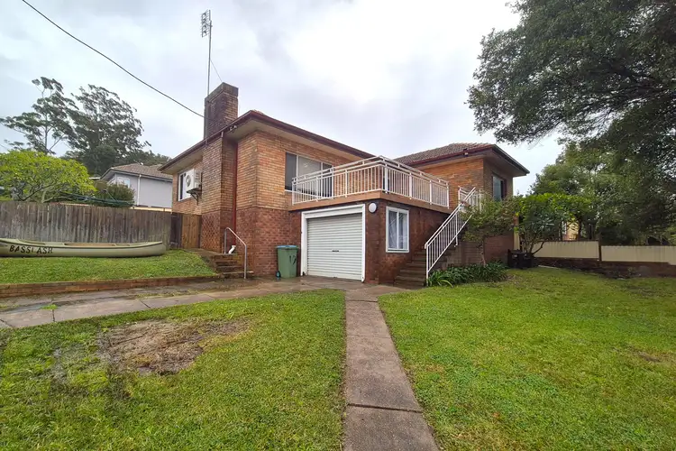 14 Chapman Street, Wyong NSW 2259