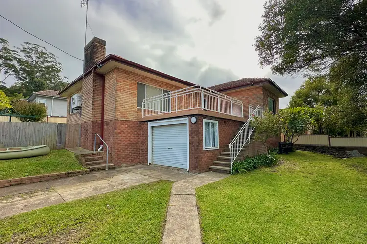 14 Chapman Street, Wyong NSW 2259