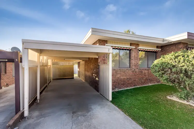 2/48 Sternberg Street, Kennington VIC 3550