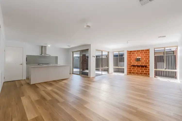 16 Bright Street, Haynes WA 6112