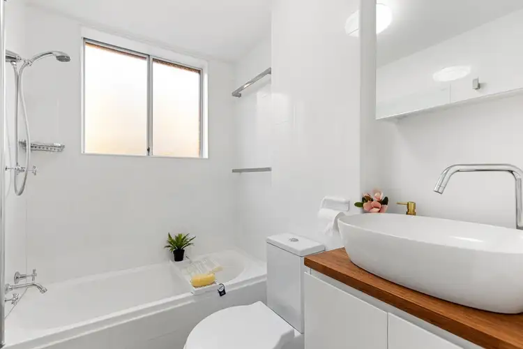 Sixth view of Homely unit listing, 8/28 Westminster Avenue, Dee Why NSW 2099