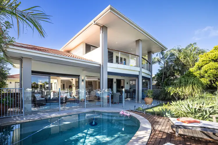 3 North Point, Banksia Beach QLD 4507