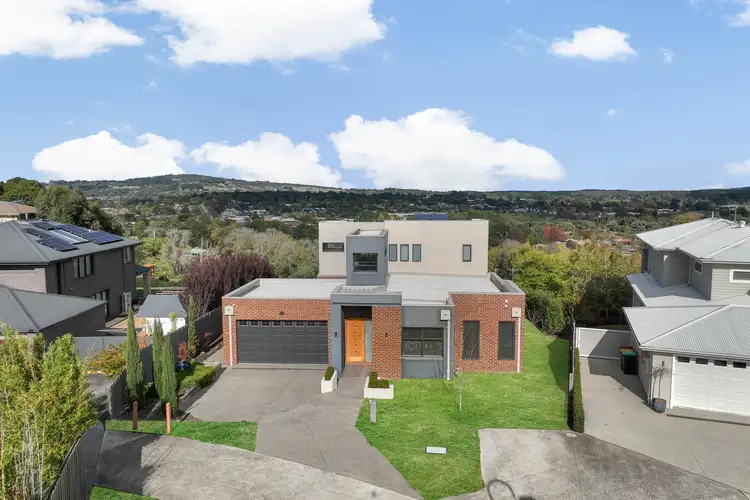 6 The Boomerang, Gisborne VIC 3437