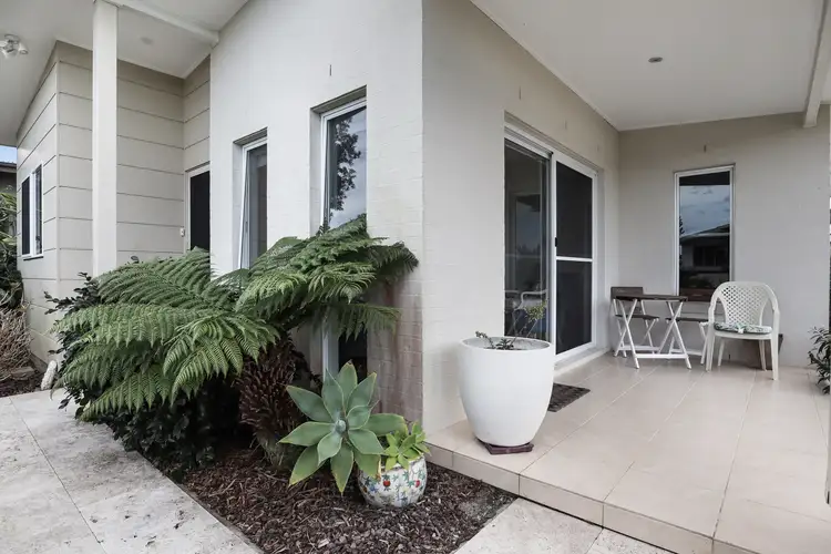 5 Paperbark Street, Sapphire Beach NSW 2450