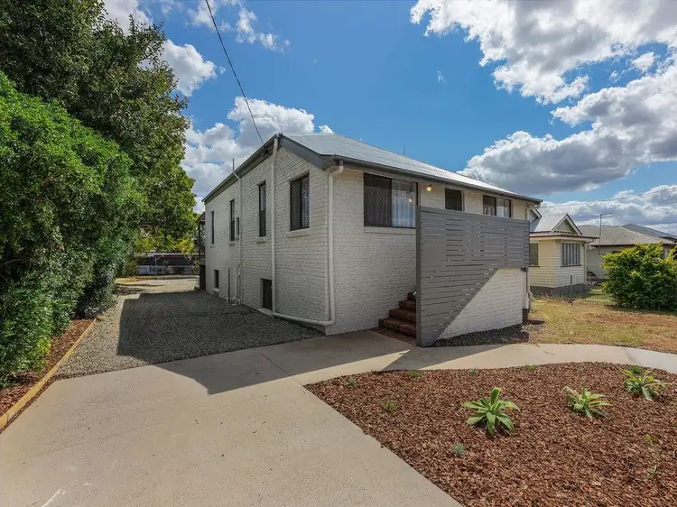 28 Dudleigh Street, Booval QLD 4304