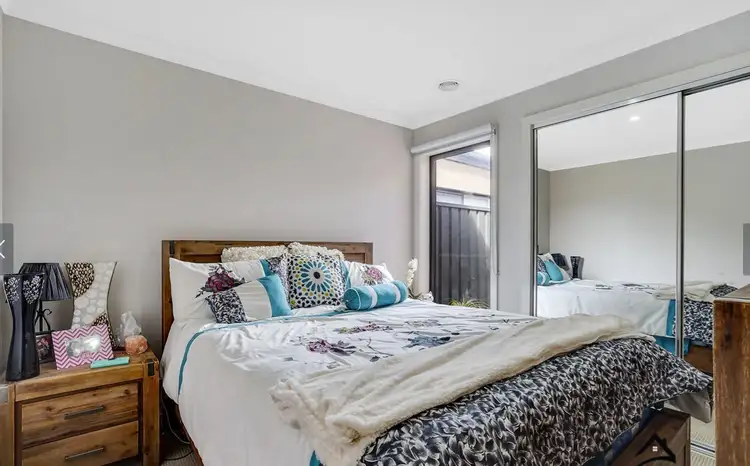 Fourth view of Homely house listing, 17 Miniata Way Way, Manor Lakes VIC 3024