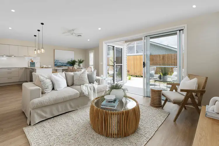 Gippsland/49 Lithgow Street, Beveridge VIC 3753
