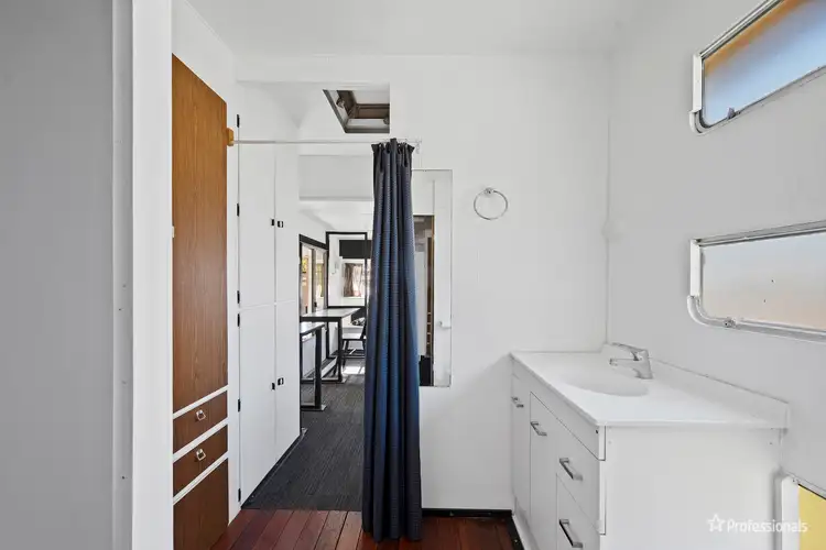 Sixth view of Homely unit listing, Site 15/7-9 Holyrood Street, Maryborough VIC 3465