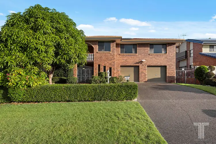 15 Brodick Street, Carindale QLD 4152