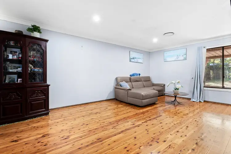 Fifth view of Homely house listing, 33 Hutchins Crescent, Kings Langley NSW 2147