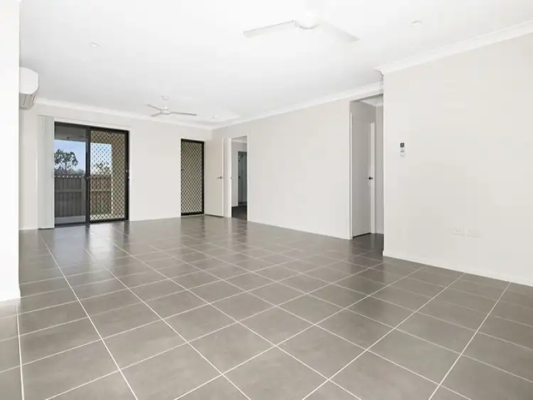 Third view of Homely unit listing, 6B Wakeboard Circuit, Kelso QLD 4815