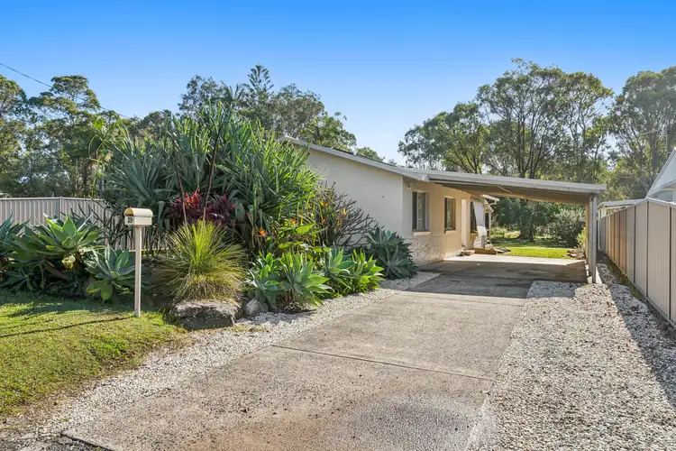 19 Pine Crescent, Sandy Beach NSW 2456