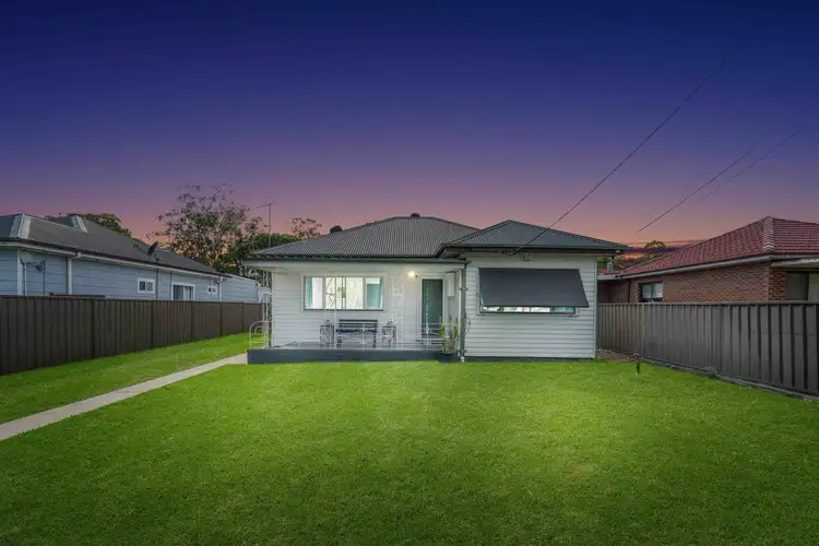 10 Bradshaw Avenue, Moorebank NSW 2170