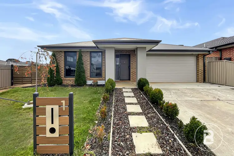1 Red Robin Drive, Winter Valley VIC 3358