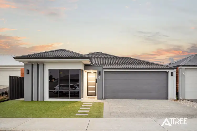 4 Verona Road, Piara Waters WA 6112