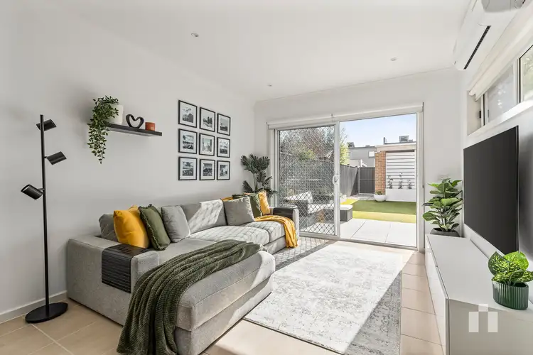 Fifth view of Homely townhouse listing, 15 Courthouse Walk, Doreen VIC 3754