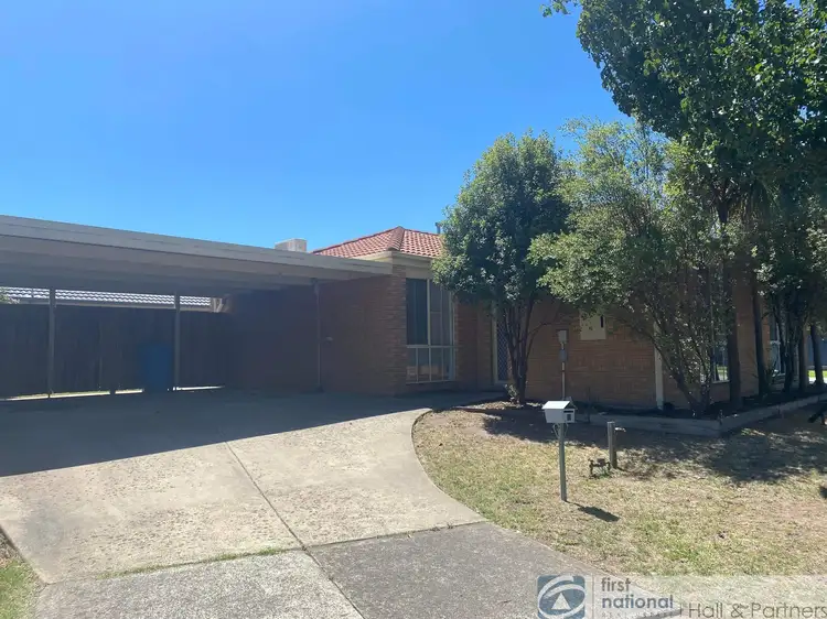 8 Carina Terrace, Cranbourne West VIC 3977
