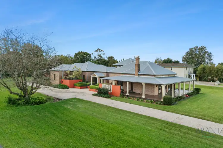 566 Mountain View Road