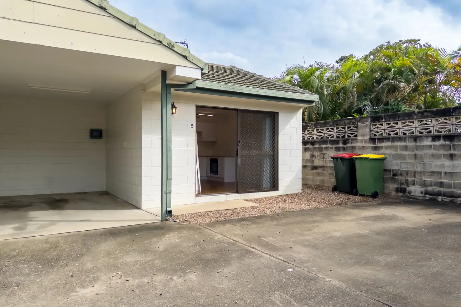 Main view of Homely unit listing, 5/5 North Street, West End QLD 4810