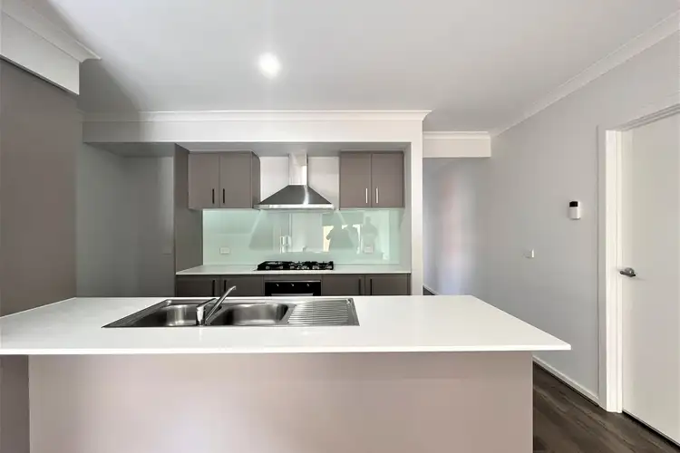 Fourth view of Homely house listing, 7 Staccato Terrace, Strathtulloh VIC 3338