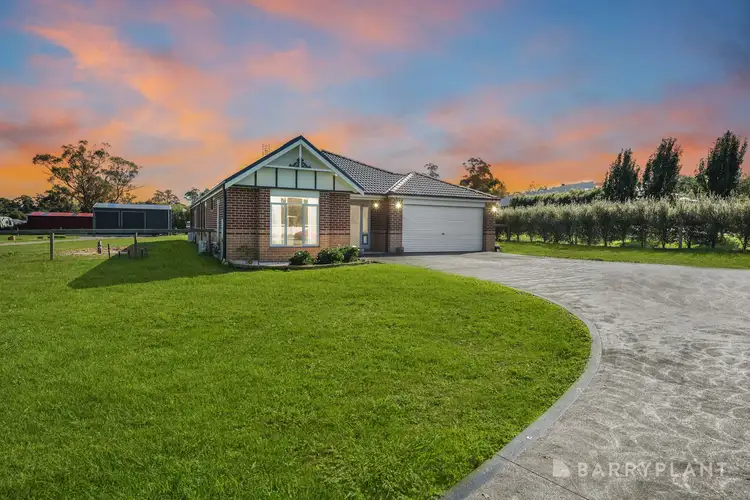 Second view of Homely house listing, 8 Grace Court, Drouin VIC 3818