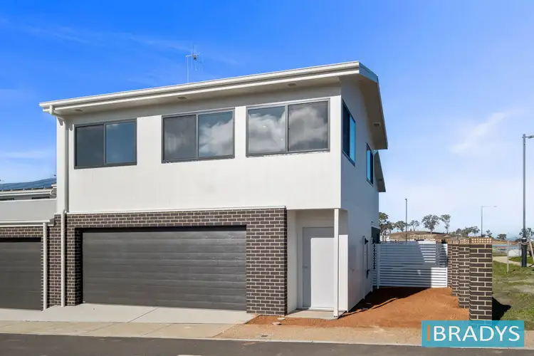 2A Gadd Street, Jacka ACT 2914