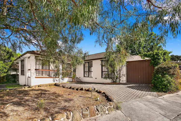 43 Bimbadeen Crescent, Yallambie VIC 3085