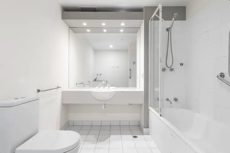 Fourth view of Homely apartment listing, 114/604 St Kilda Road, Melbourne VIC 3000