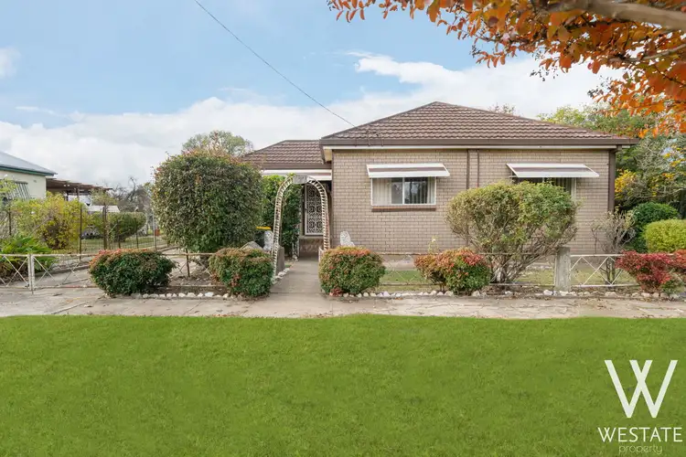 121a Morrisset Street, Bathurst NSW 2795