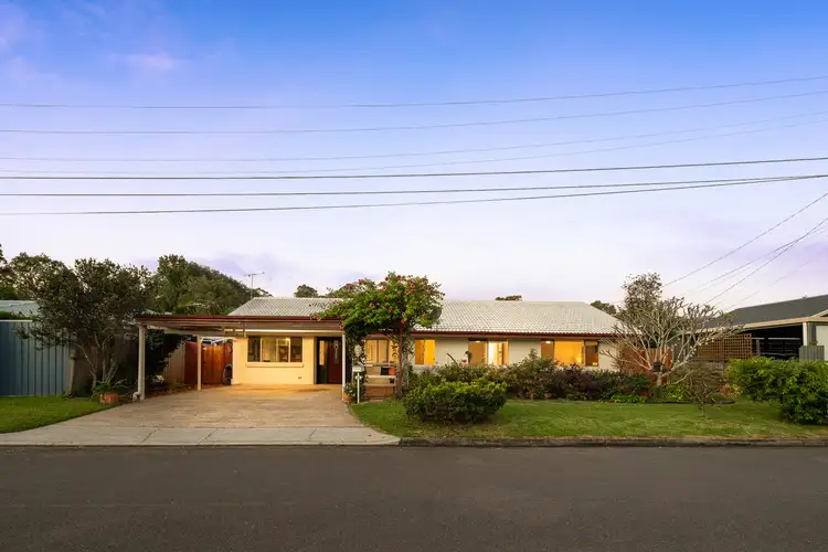 13 Durness Street, Kenmore QLD 4069