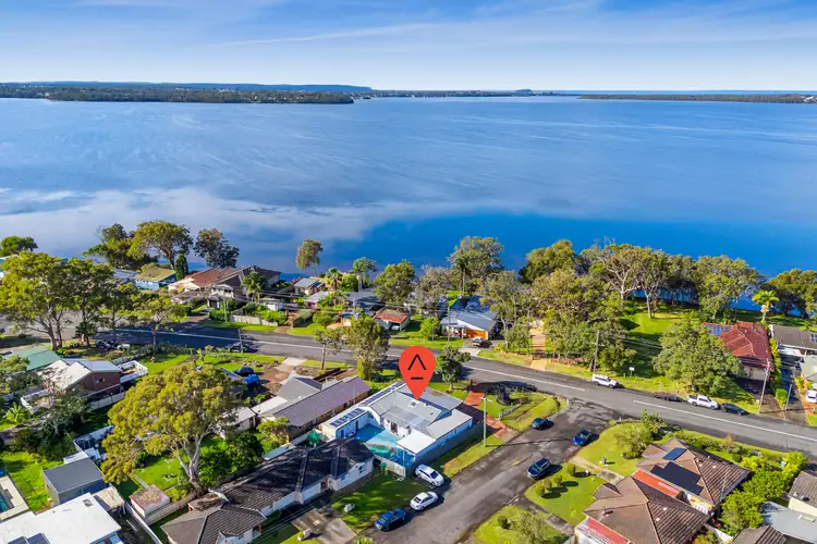 82 The Corso, Gorokan NSW 2263