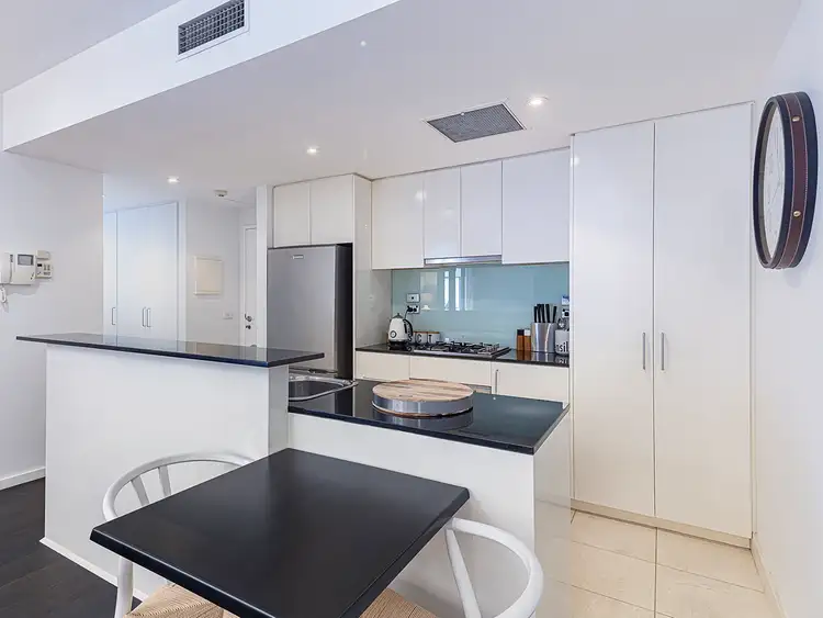 Fourth view of Homely apartment listing, 206/348 Beaconsfield Parade, St Kilda West VIC 3182