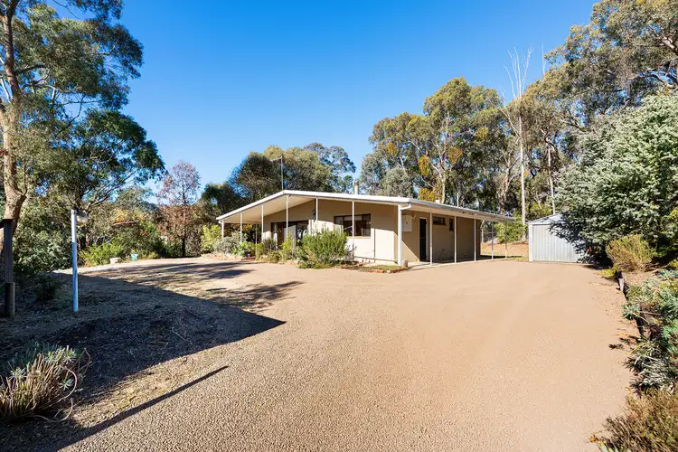 134 Victoria Road, Harcourt VIC 3453