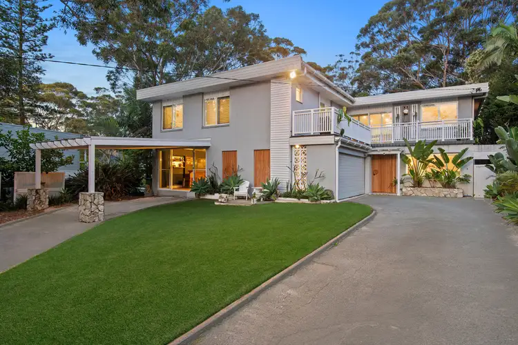 Main view of Homely house listing, 4 Hilltop Street, Bateau Bay NSW 2261