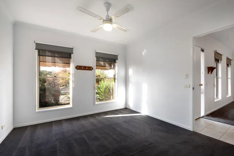 Sixth view of Homely house listing, 5 Parkview Close, Castlemaine VIC 3450