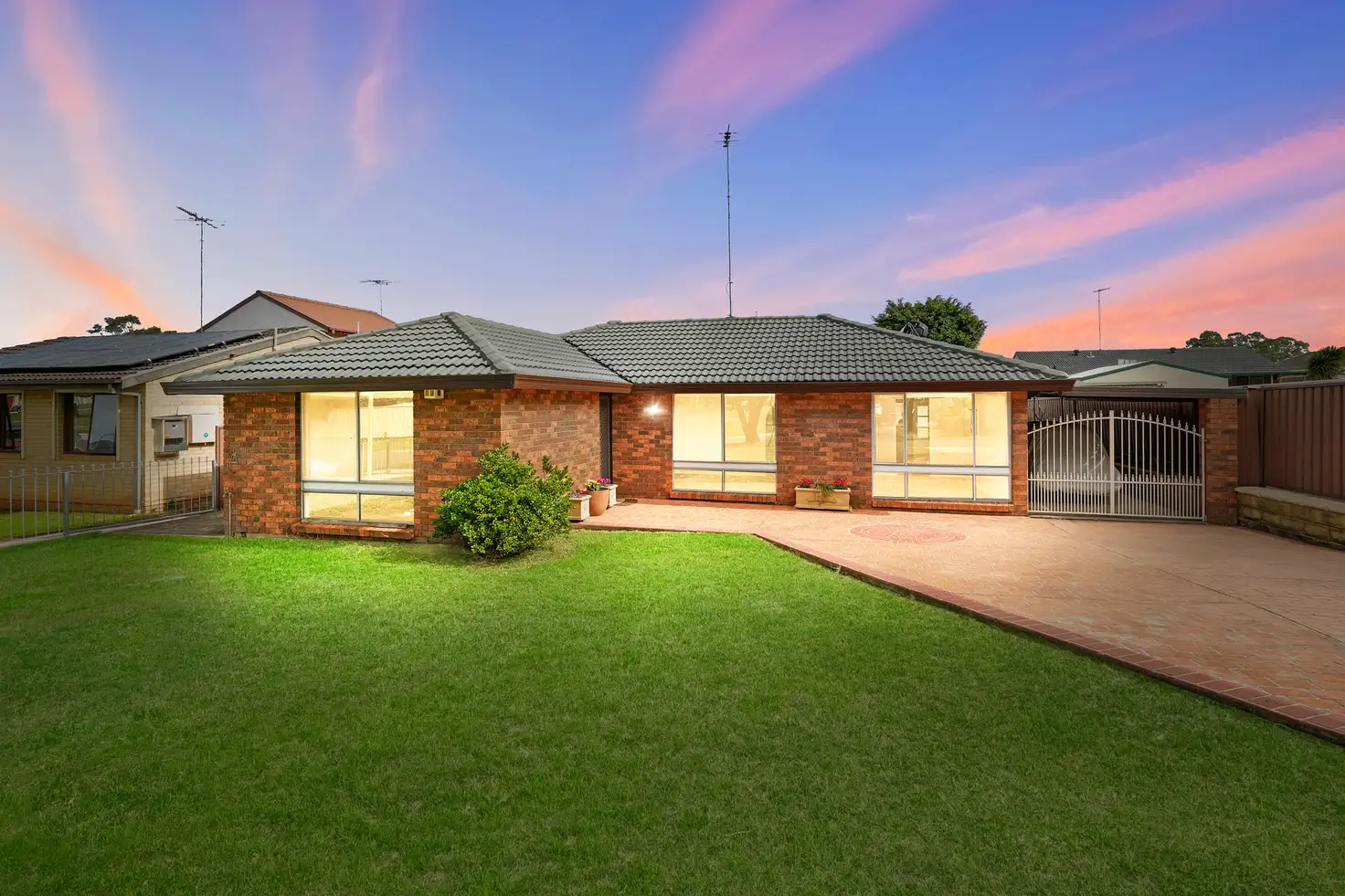 Main view of Homely house listing, 11 Dobell Circuit, St Clair NSW 2759