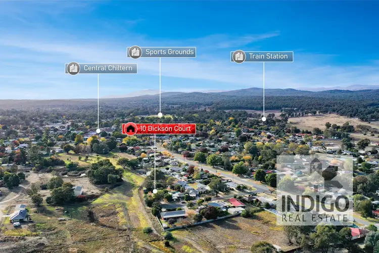 Second view of Homely house listing, 10 Dickson Court, Chiltern VIC 3683