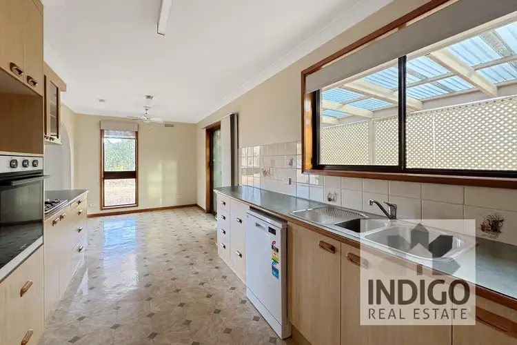 Fourth view of Homely house listing, 10 Dickson Court, Chiltern VIC 3683