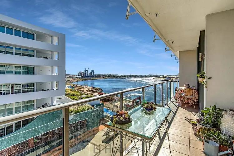 403/19 Honeysuckle Drive, Newcastle NSW 2300
