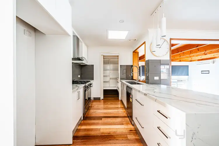 51 Guinane Avenue, Hoppers Crossing VIC 3029