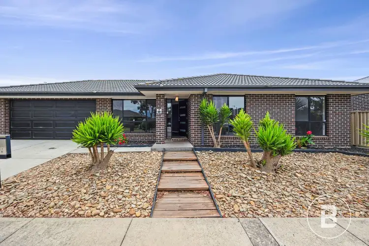 12 Ascot Gardens Drive, Delacombe VIC 3356