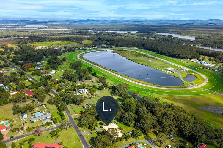 22 Tulloch Road, Tuncurry NSW 2428