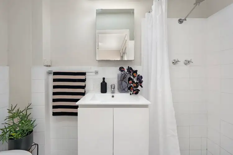 Sixth view of Homely studio listing, 50/51 Hereford Street, Glebe NSW 2037