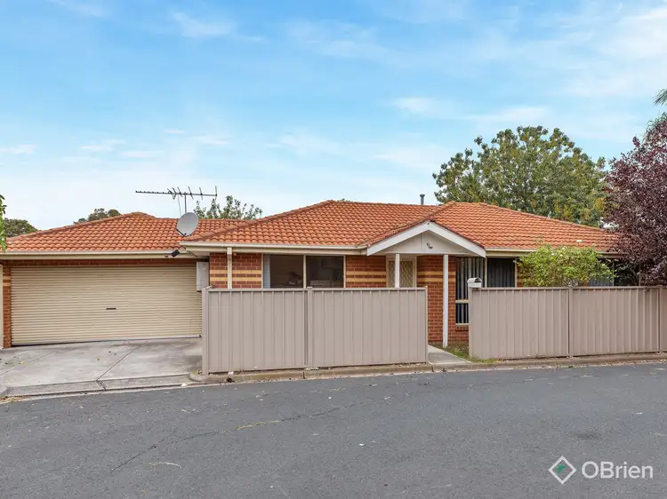 2/80 Leslie Street, St Albans VIC 3021
