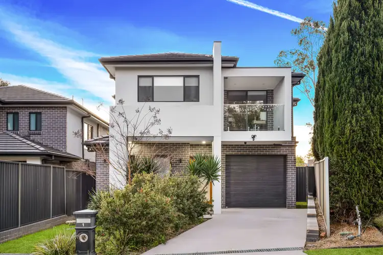 1 Clerke Place, Kings Langley NSW 2147