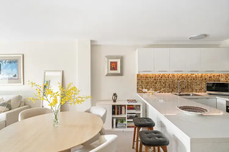 Second view of Homely apartment listing, 6/105 Victoria Street, Potts Point NSW 2011