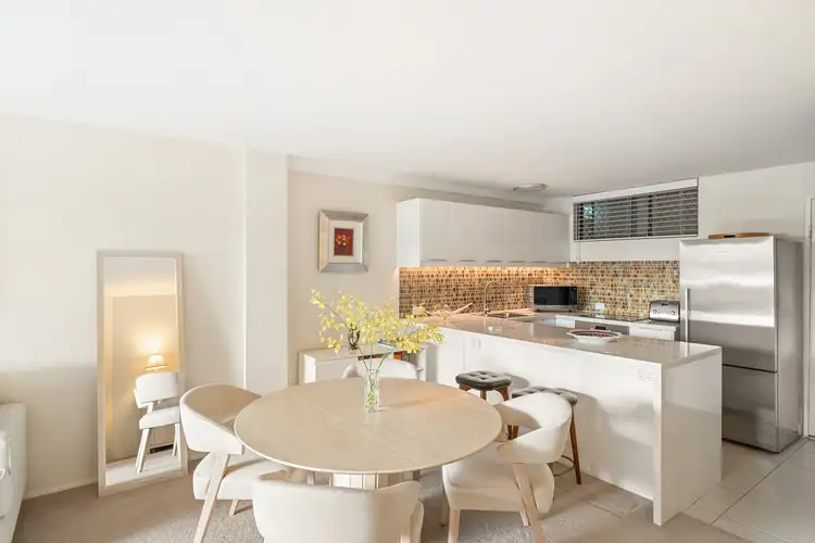 Third view of Homely apartment listing, 6/105 Victoria Street, Potts Point NSW 2011