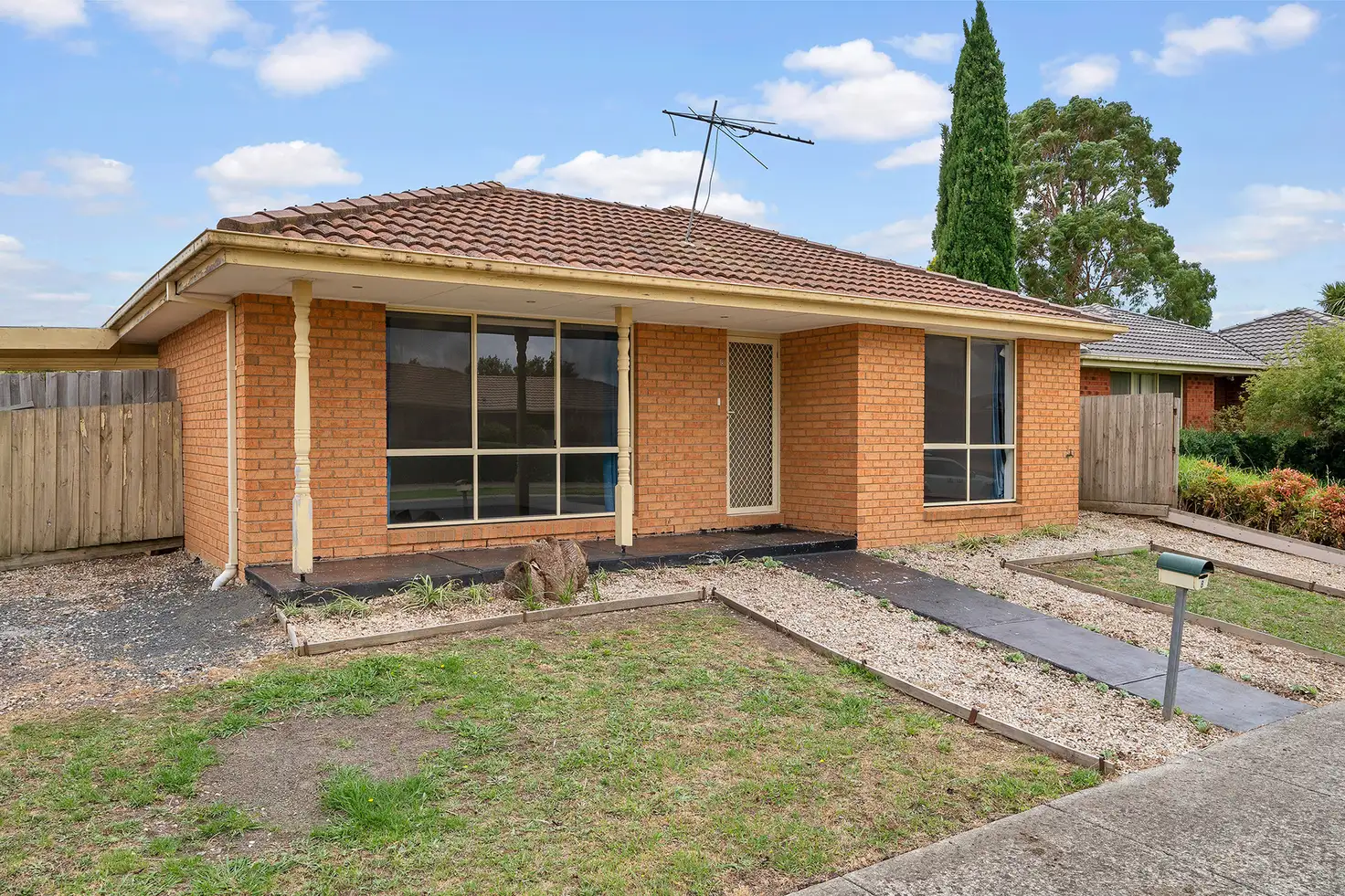 Main view of Homely house listing, 8 Dunlavin Way, Cranbourne East VIC 3977