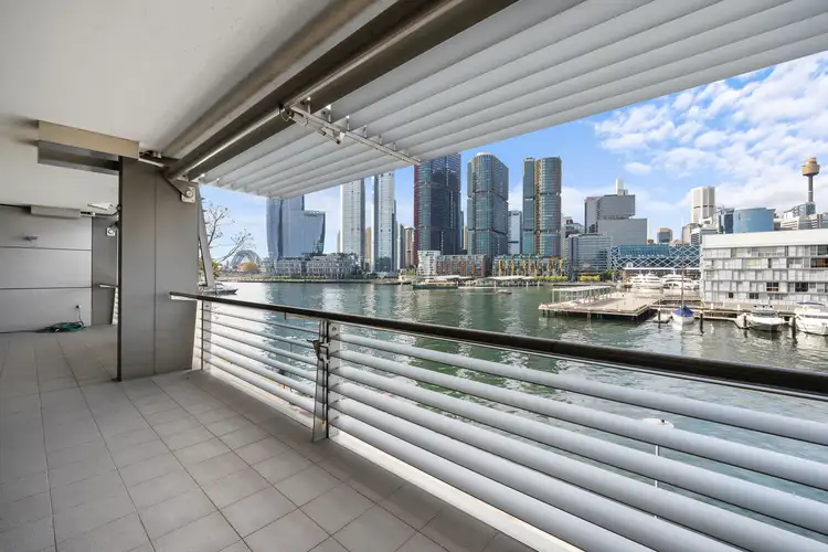 204/8-14 Wharf Crescent